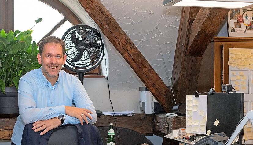Stephan Franczak in seinem B&uuml;ro im Eberst&auml;dter Rathaus. Seine Amtszeit l&auml;uft am 2. November ab. Was er dann macht, wei&szlig; er noch nicht.