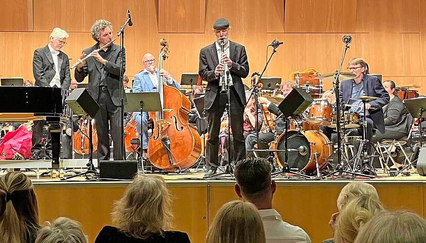 Mischten mediterrane und orientalische Einfl&uuml;sse mit Elementen aus Klassik und Jazz sowie osteurop&auml;ischen Traditionen: die f&uuml;nfk&ouml;pfige Band Kolsimcha.