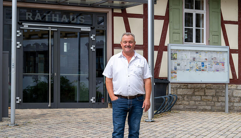 Günter Vogel übernimmt gerne Verantwortung und setzt sich für seine Heimat ein. Günter Vogel übernimmt gerne Verantwortung und setzt sich für seine Heimat ein.