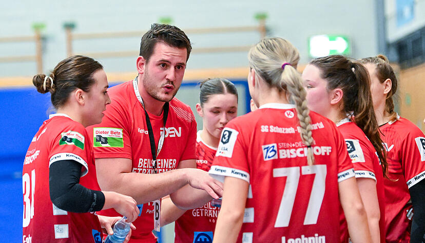 Hannes Diller arbeitet bei der SG Schozach-Bottwartal selbst mit vielen jungen Spielerinnen zusammen und lobt den Mut des DHB, auch bei den M&auml;nnern auf junges Personal zu setzen.