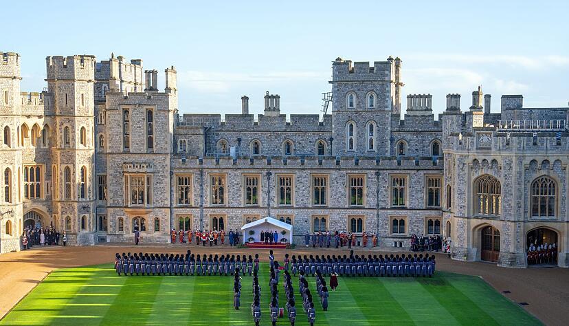 K&ouml;nig Charles waren zu seinem ersten Staatsbesuch als Staatsoberhaupt im M&auml;rz 2023 nach Deutschland gereist. Nun kommt Steinmeier zum Gegebesuch.