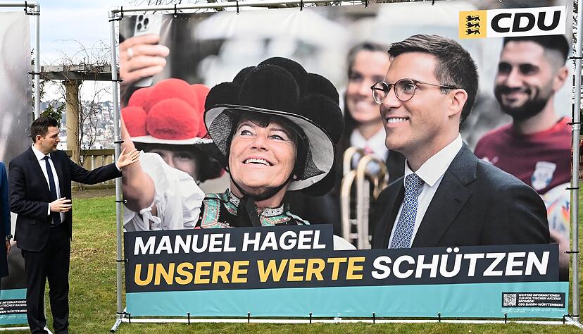 Von der echten &laquo;Schwarzwaldmarie&raquo; war Hagel auf einem Termin um ein Selfie gebeten worden.