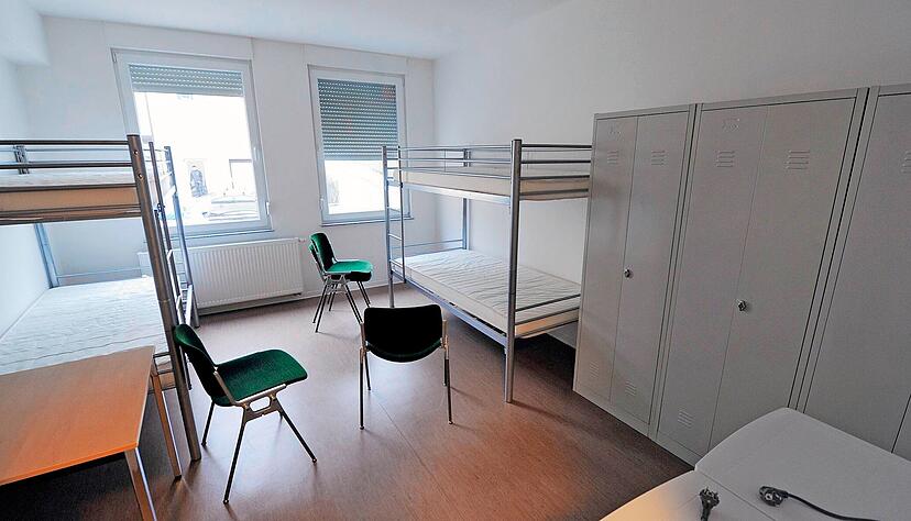 Mit zwei neuen Flüchtlingsunterkünften (im Bild die bestehenden Unterkunft in der Mönchseestraße) schafft Heilbronn rund 150 neue Plätze.
Foto: Archiv/Mugler Mit zwei neuen Flüchtlingsunterkünften (im Bild die bestehenden Unterkunft in der Mönchseestraße) schafft Heilbronn rund 150 neue Plätze.
Foto: Archiv/Mugler