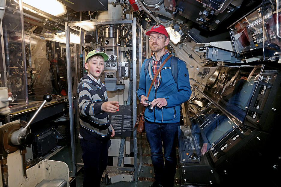 U-Boot U17 im Technikmuseum Sinsheim für die Öffentlichkeit zugänglich. U-Boot U17 im Technikmuseum Sinsheim für die Öffentlichkeit zugänglich.