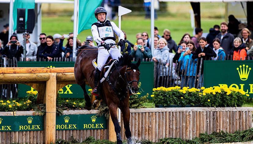 Michael Jung beim Gel&auml;nderitt.