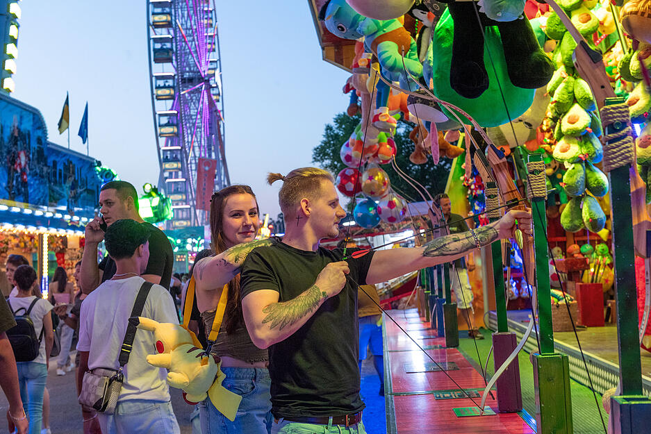 Eröffnungswochenende des Heilbronner Volksfestes mit Fassanstich