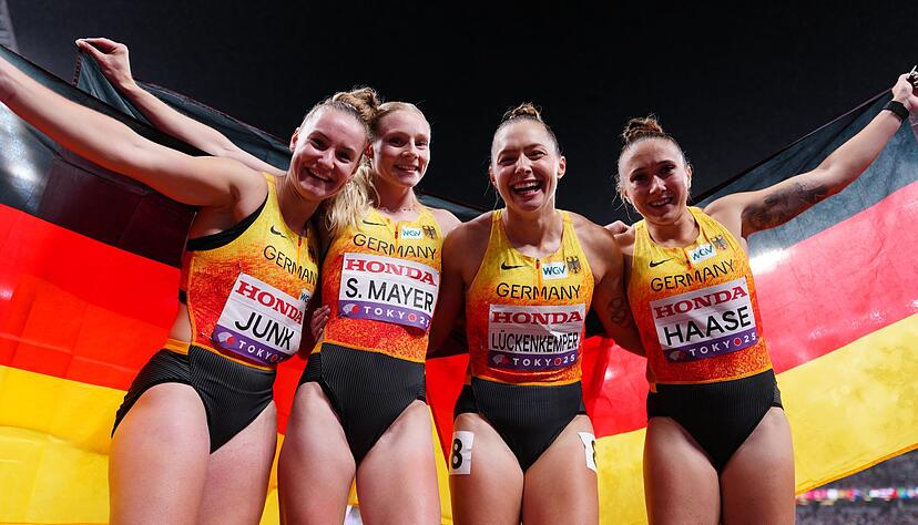 Gewannen WM-Bronze: Sophia Junk, Sina Mayer, Gina L&uuml;ckenkemper und Rebekka Haase (v. l.).