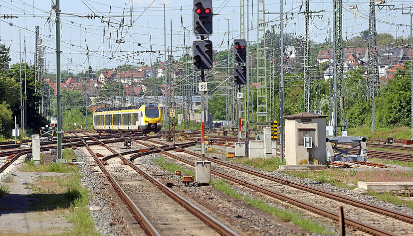 Gleise am Heilbronner Hauptbahnhof: Der VCD kritisiert den Zustand des Schienenverkehrs heftig.