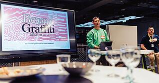 Auf Werbetour: Mit dem interdisziplin&auml;ren Ausstellungsprojekt Beyond Graffiti will Natalis Lorenz (Mitte) Positionen dieser Kunstform in Heilbronn pr&auml;sentieren.