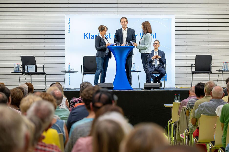 Warum warf der amtierende Eberst&auml;dter B&uuml;rgermeister Stephan Franczak erst das Handtuch, um sich dann doch um eine Wiederwahl zu bewerben?