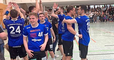 Einen Spieltag vor Saisonende machte die SG Degmarn-Oedheim im direkten Duell gegen die HB Ludwigsburg den Aufstieg perfekt.
Foto: Stephan Sonntag