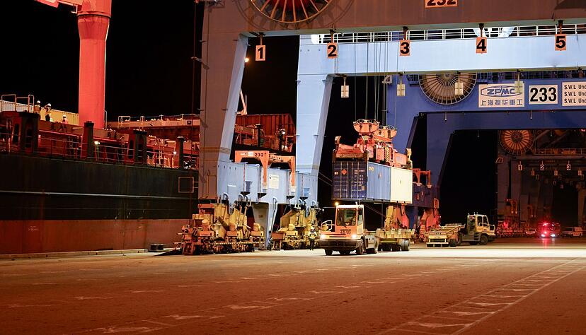 Schwere US-Bomben in Israel eingetroffen.