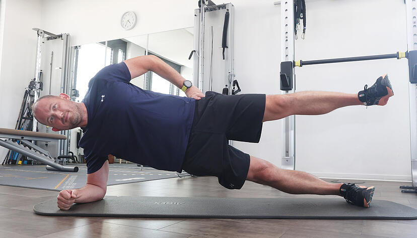 Übungen für Kraft und Stabilität sollten Teil des Marathon-Trainings sein. Erst jetzt damit anzufangen, wäre aber zu spät. Übungen für Kraft und Stabilität sollten Teil des Marathon-Trainings sein. Erst jetzt damit anzufangen, wäre aber zu spät.