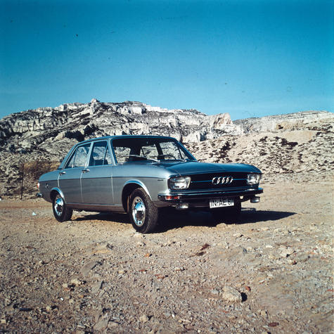 100 C1 (F104) Limousine, 1970 - 1976 100 C1 (F104) Limousine, 1970 - 1976