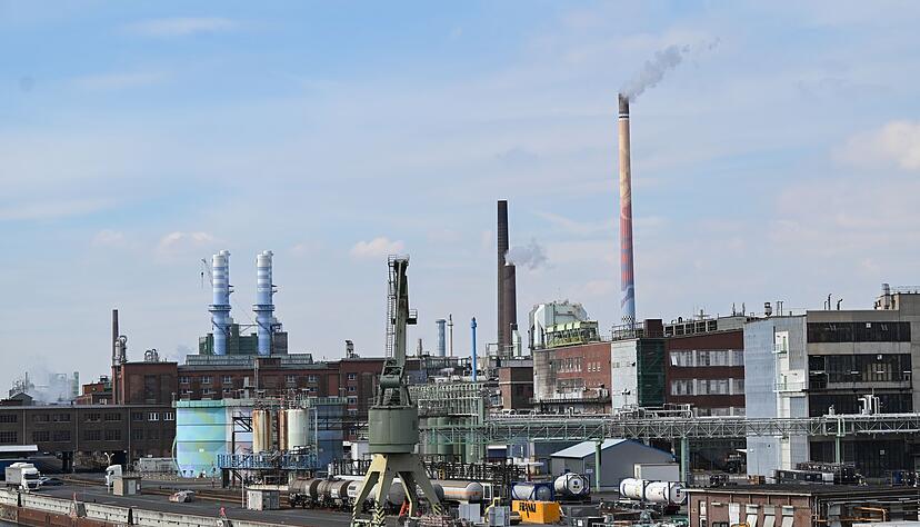 Im Industriepark H&ouml;chst investiert der Pharmakonzer Sanofi eine Milliarden-Summe in die Insulinproduktion (Archivfoto).