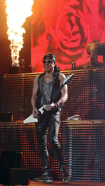 Scorpions live in concert