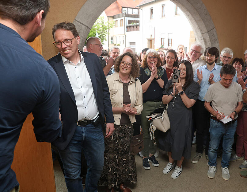 Impressionen von der B&uuml;rgermeisterwahl in L&ouml;wenstein am 3. Mai 2026.