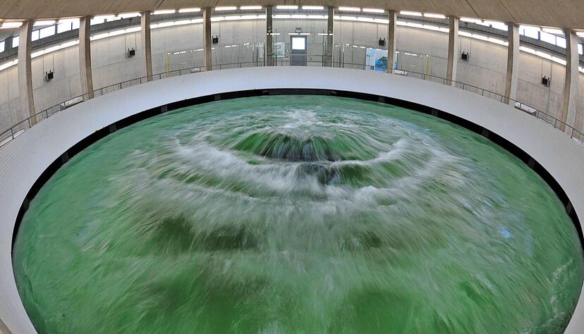 Hier sprudelt Wasser, das auch zahlreiche Haushalte der Region versorgt: im Quelltopf des Zweckverbands Bodensee-Wasserversorgung in Sipplingen.
