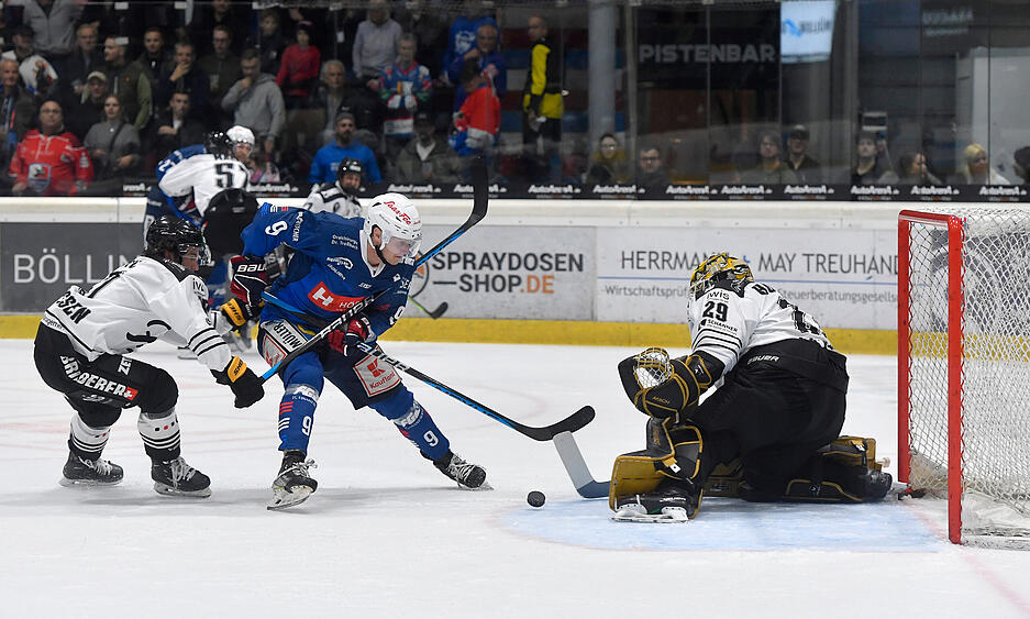 Saisonauftakt Eishockey-Oberliga: Heilbronner Falken – EV Füssen
