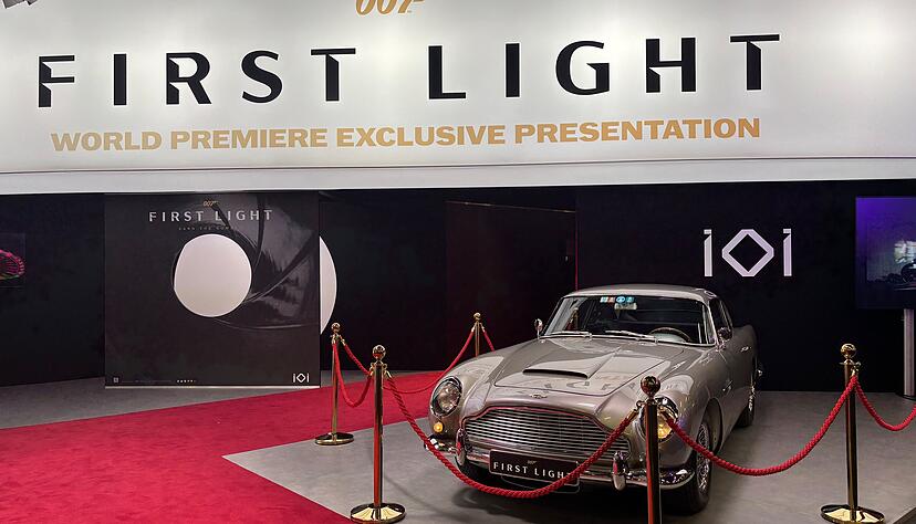 Der James Bond-Stand von IO Interactive ist einer von vielen optischen H&ouml;hepunkten der Gamescom.
