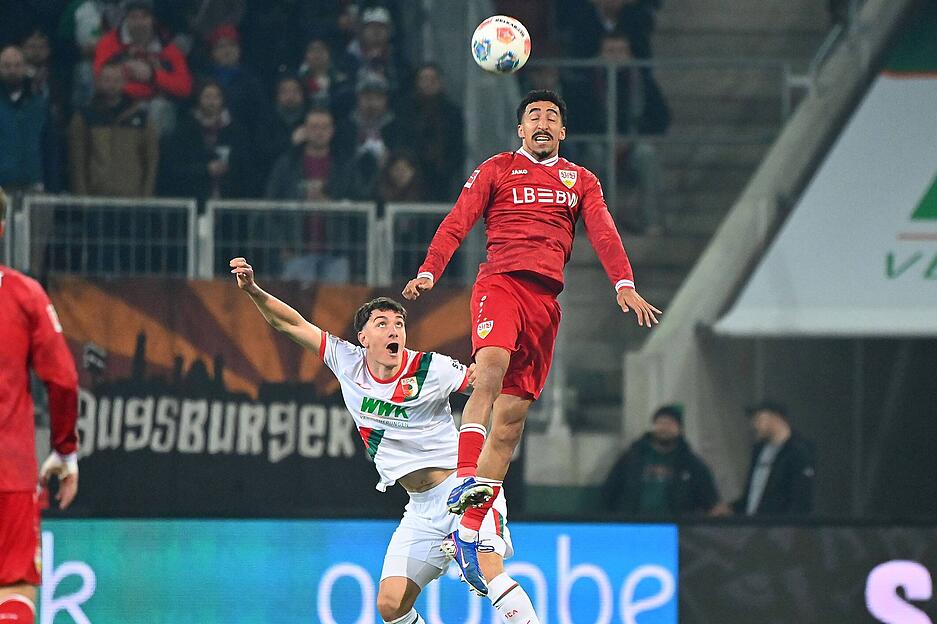 Tiago Tomas: Trifft zum 2:0. Sonst weitestgehend unauffällig. Note: 3 Tiago Tomas: Trifft zum 2:0. Sonst weitestgehend unauffällig. Note: 3