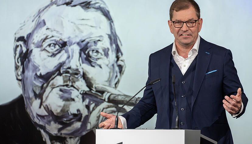 Der ehemalige Audi-Chef Markus Duesmann ist Beirat der Stiftung Klimaneutralit&auml;t. Neue Direktorin der Stiftung ist seit Jahresbeginn seine ehemalige Stragiechefin Silja Pieh.