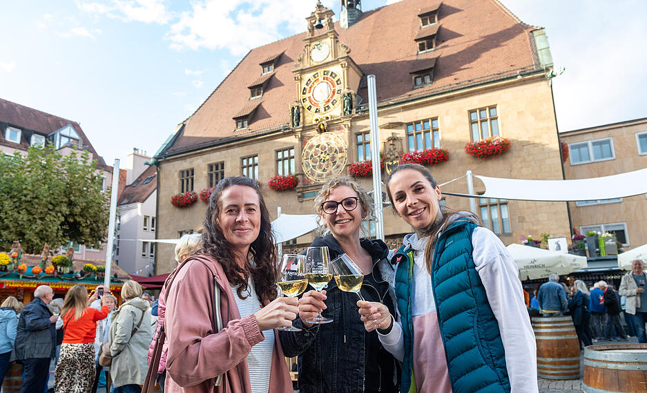 Das Heilbronner Weindorf lockt zahlreiche Besucher in die Innenstadt.