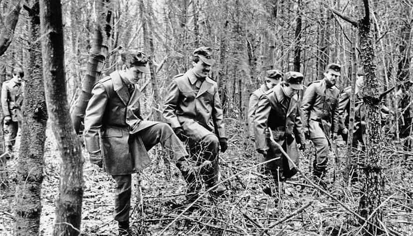 Die Kriminalpolizei bei einer Suchaktion im Wald bei Gundelsheim. Foto: Horst Wendt/Archiv Die Kriminalpolizei bei einer Suchaktion im Wald bei Gundelsheim. Foto: Horst Wendt/Archiv