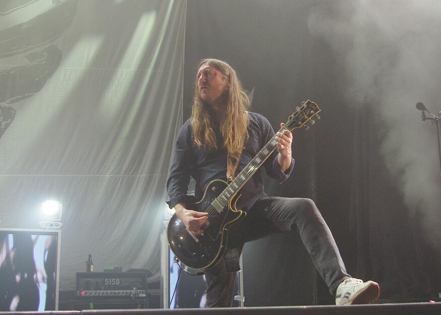 Gitarrist Bill Steer