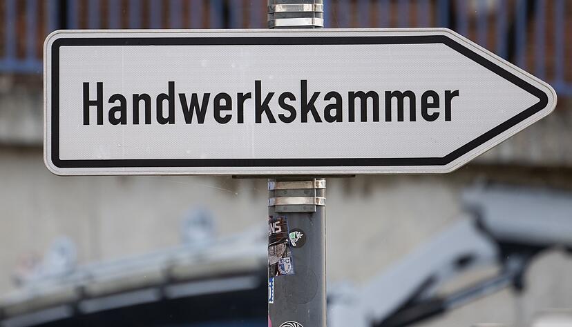 Geht es darum, einen geeigneten Fachbetrieb in der N&auml;he zu finden, kann die Handwerkskammer einen ersten &Uuml;berblick geben.