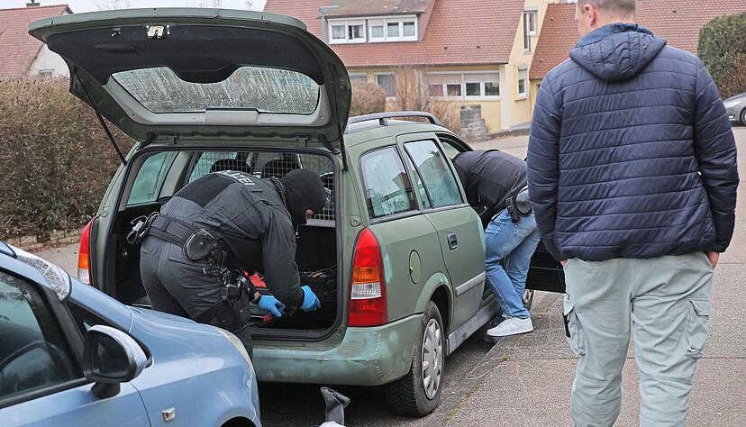 Das Aufgebot des SEK sorgte f&uuml;r Aufsehen in Schw&auml;bisch Hall.