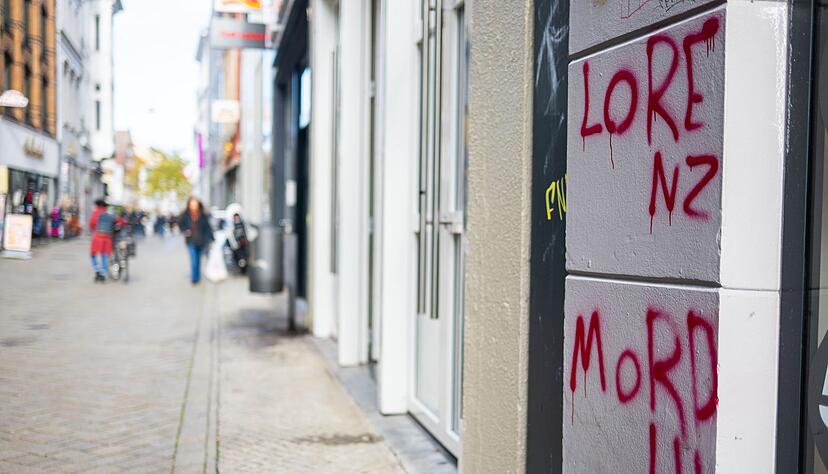 Nach Lorenz' Tod gingen bundesweit Tausende Menschen auf die Straße, um gegen Polizeigewalt zu demonstrieren. (Archivbild)