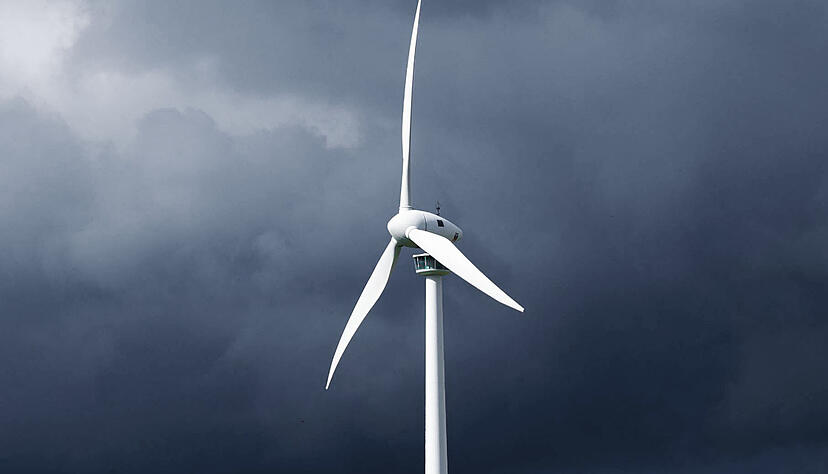 Der Windkraftausbau im S&uuml;dwesten ist ins Stocken geraten. Neue Regeln sollen die von der Landesregierung anvisierten 1000 neuen Anlagen erm&ouml;glichen. Foto: dpa