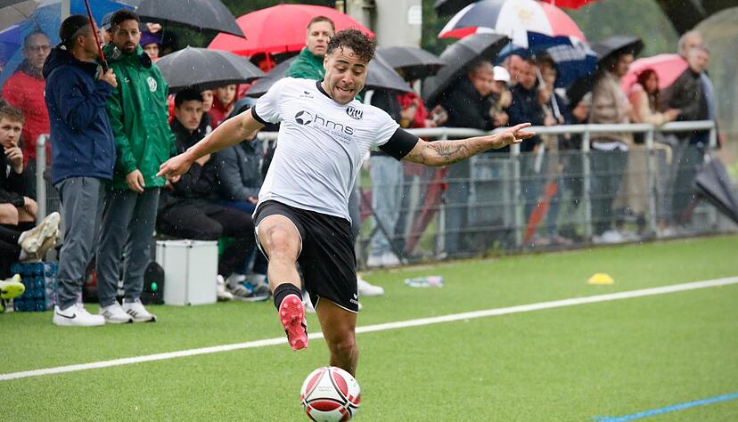 Darian Gurley und der VfR Heilbronn müssen am Mittwoch in der ersten Runde der Aufstiegsrelegation gegen den TSV Weilimdorf eine deutliche Schippe drauflegen.