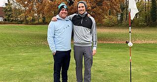 Arbeiten seit etwa einem Jahrzehnt zusammen: Nico Guldan (rechts) hat sich mit Pro Sebastian Kübler professionell auf die Deaflympics vorbereitet.