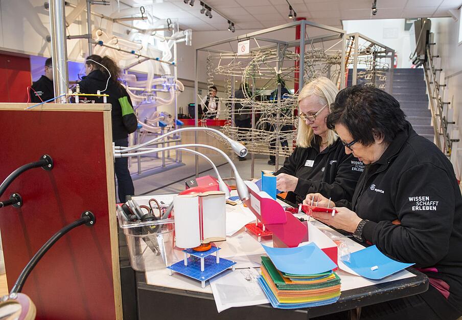 Laborschiff MS Experimenta in Heilbronn