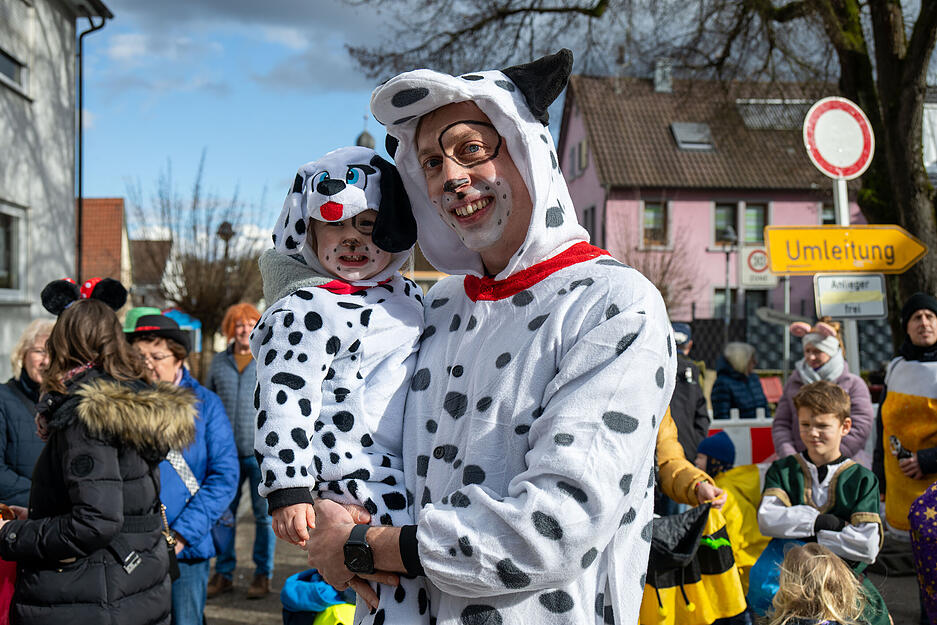 Sie feiern  den H&ouml;hepunkt der n&auml;rrischen Saison.