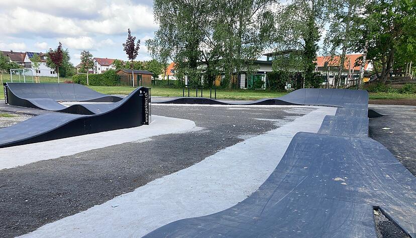 In einigen Kommunen – wie hier in Bad Rappenau – gibt es schon so genannte Pumptracks. Bald könnte auch Beilstein ein Übungsgelände für Biker und Skater bekommen.