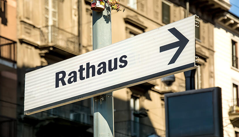 Baden Württemberg und Bayern sind die beiden einzigen Bundesländer, in denen Bürgermeister nicht abgewählt werden können. Der Verein „Mehr Demokratie“ will das nun ändern. (Symbolbild) Baden Württemberg und Bayern sind die beiden einzigen Bundesländer, in denen Bürgermeister nicht abgewählt werden können. Der Verein „Mehr Demokratie“ will das nun ändern. (Symbolbild)