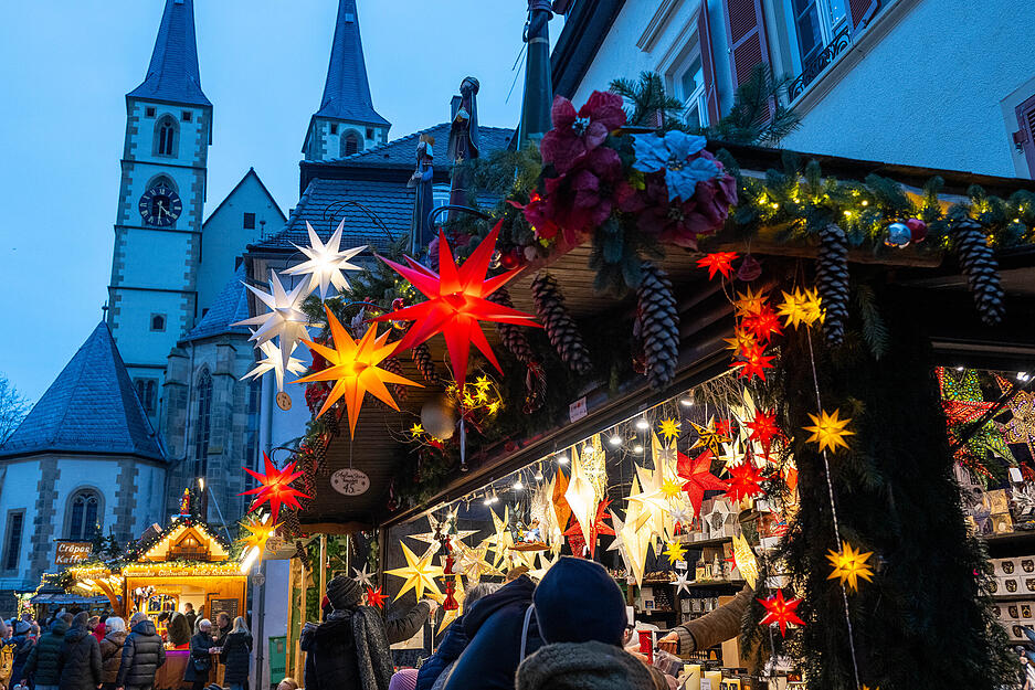 Der  Weihnachtsmarkt Bad Wimpfen wurde am Freitagabend eröffnet.