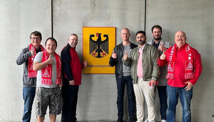 Bei der IG Metall und den Besch&auml;ftigten, die gegen das B&uuml;ndnis geklagt hatten, herrschte nach dem Urteil Freude.