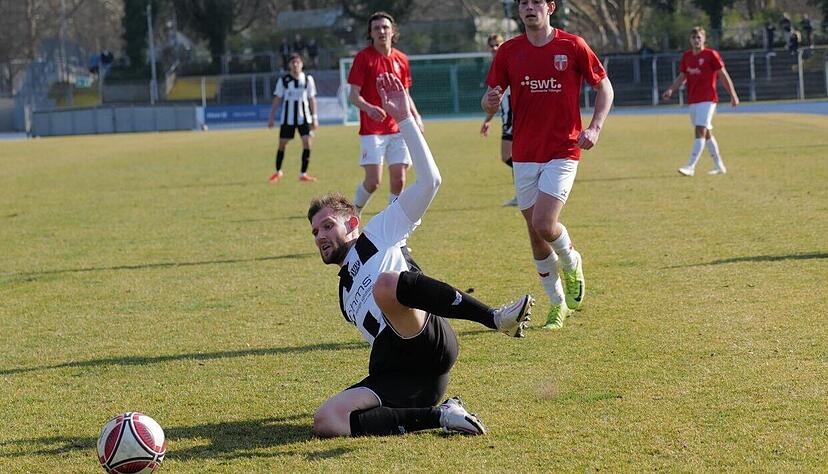 Gibt keinen Ball verloren: Jannik Dannhäußer, Linksverteidiger des VfR Heilbronn. Gibt keinen Ball verloren: Jannik Dannhäußer, Linksverteidiger des VfR Heilbronn.