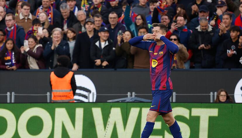 Robert Lewandowski leitet den Sieg bei der Rückkehr ins Camp Nou ein.