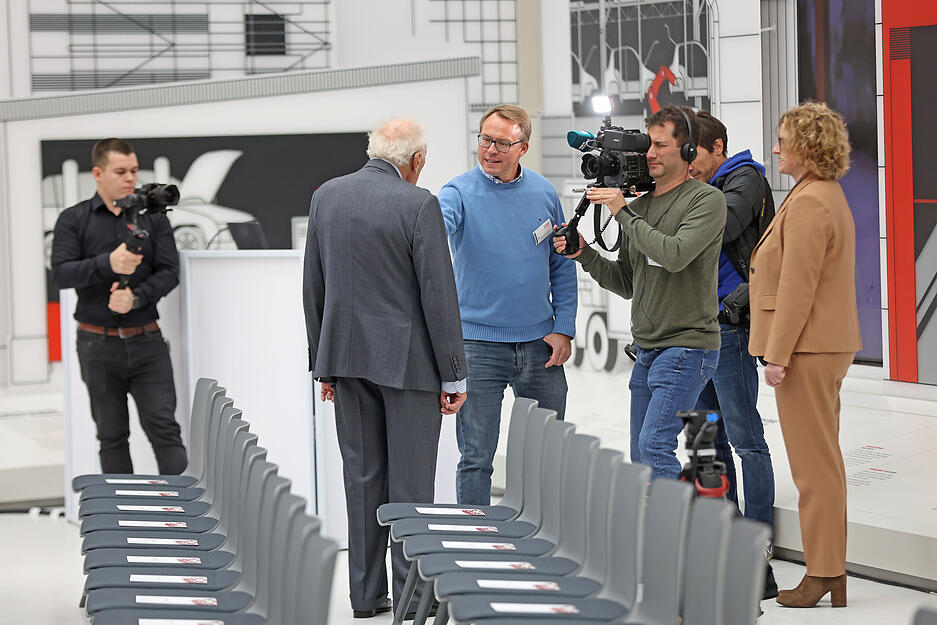 Einweihung Würth-Innovationszentrum CURIO in Künzelsau-Gaisbach mit Reinhold Würth