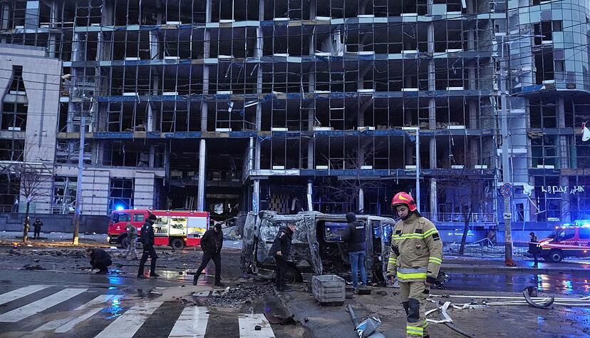 Die russische Armee hat die ukrainische Hauptstadt Kiew erneut mit Raketen angegriffen.