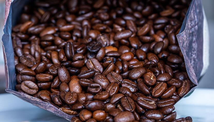 Die Polizei ermittelt nun zu den genauen Umständen der Kaffee-Diebstähle im Landkreis Passau. (Symbolbild) Die Polizei ermittelt nun zu den genauen Umständen der Kaffee-Diebstähle im Landkreis Passau. (Symbolbild)