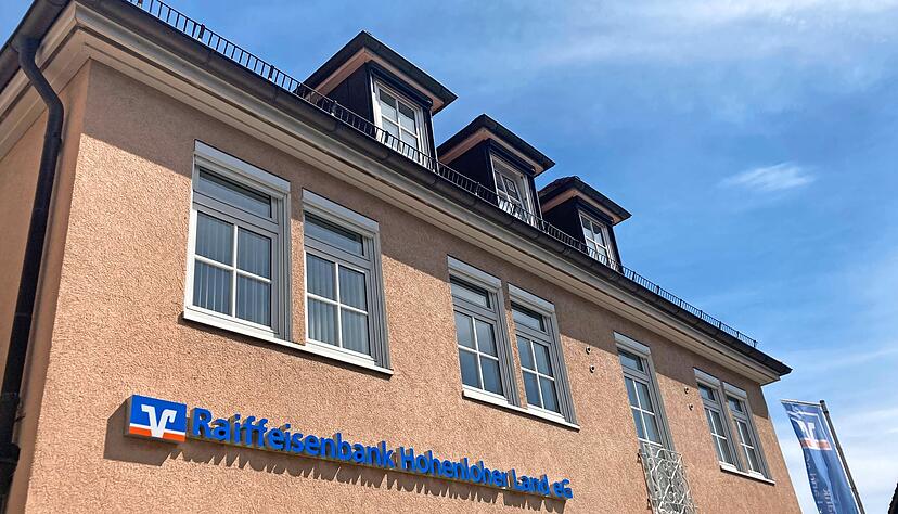 Raiba Hohenloher Land blickt auf die Bilanz des Gesch&auml;ftsjahrs 2022.