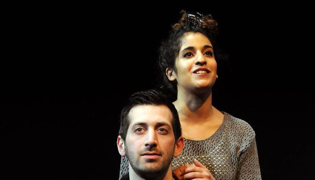 H&uuml;lya zeigt ihrem Bruder Osman den Weg zu sich selbst.
Fotos: Thomas Braun