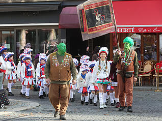Bunte Kostüme und fröhliche Gesichter: In Heilbronn beginnt die närrische Zeit.