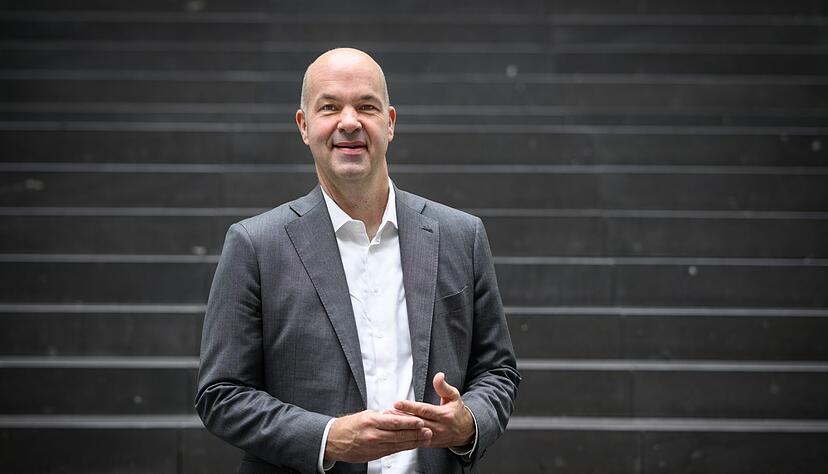 DIW-Präsident Fratzscher will große Vermögen stärker besteuern. (Archivbild)